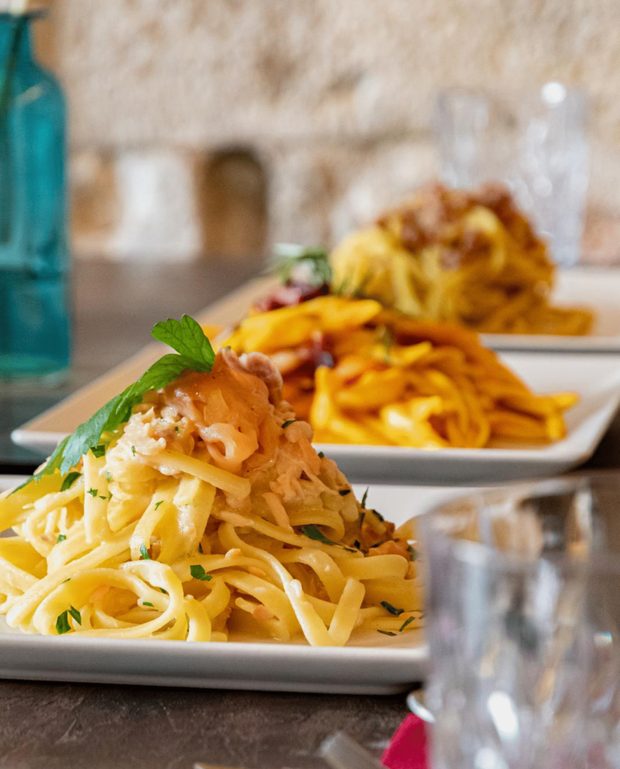 Primi Piatti: Sapori che scaldano il cuore.